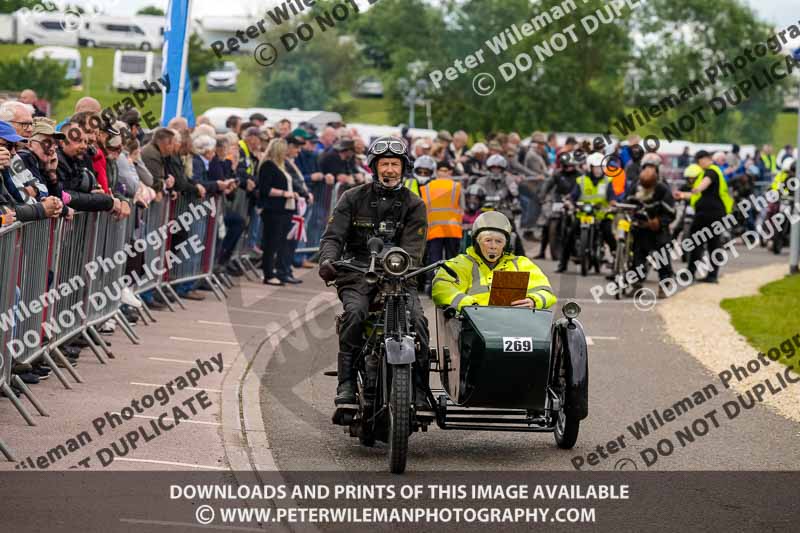 Vintage motorcycle club;eventdigitalimages;no limits trackdays;peter wileman photography;vintage motocycles;vmcc banbury run photographs